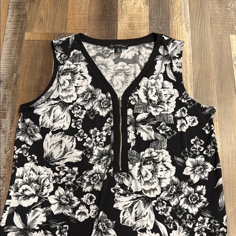Floral Black and White Sleeveless Top